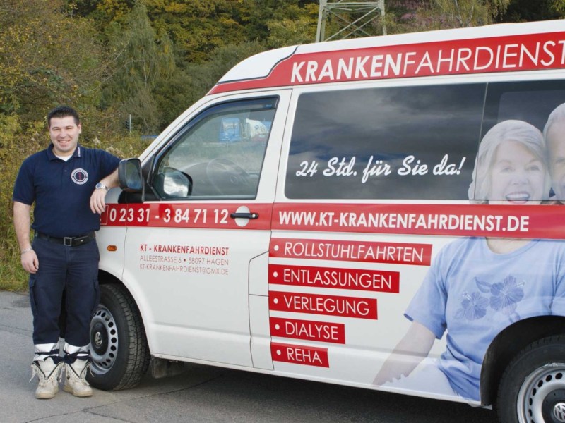 Karen Tomasjan hat den KT-Krankenfahrdienst gegründet.