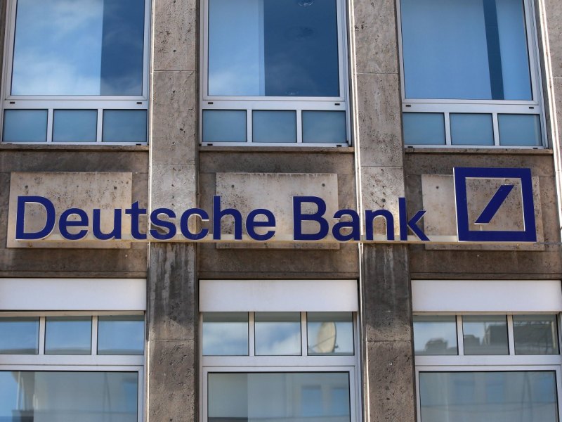 Deutsche Bank Filiale.jpg