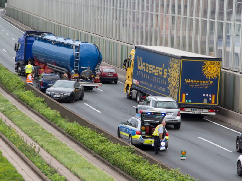 Essen-unfall-A40.JPG