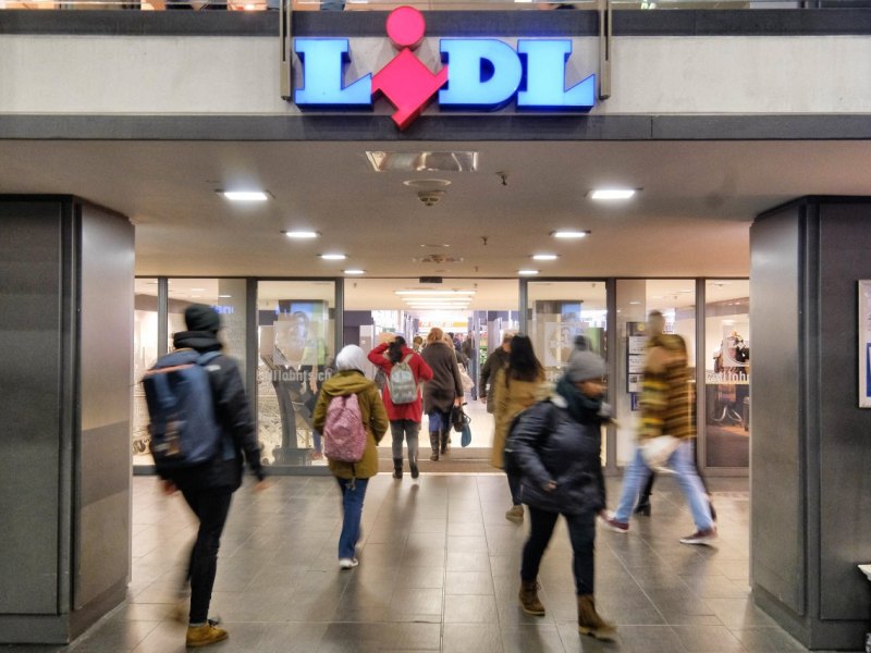 Lidl-Hautbahnhof.JPG