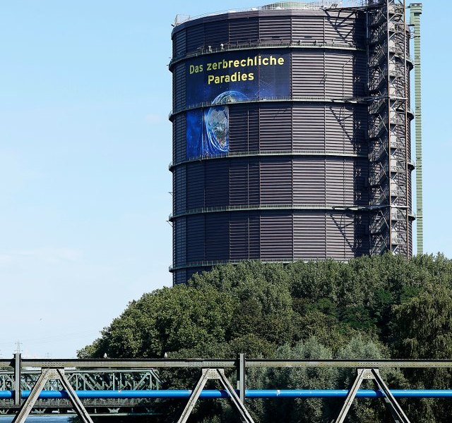 Megaposter_Gasometer_Oberhausen_1.jpg