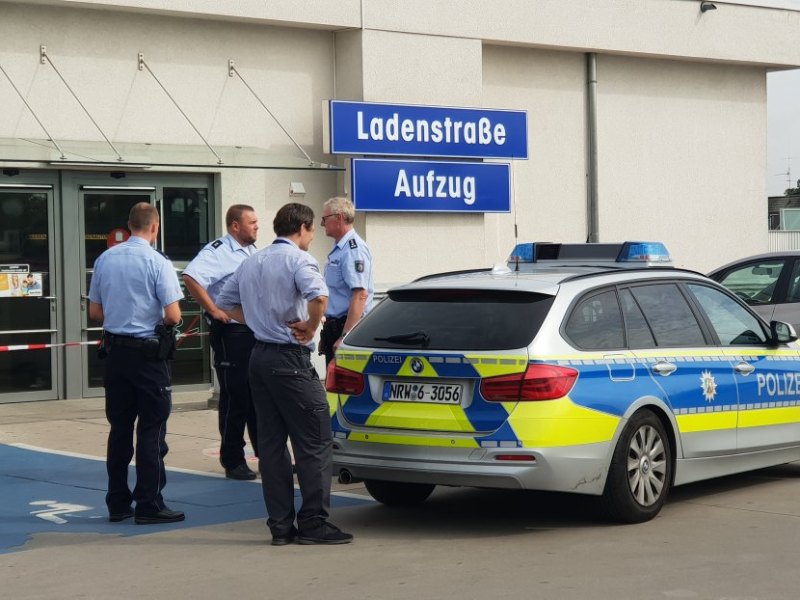 Messer Angriff Essen.jpg