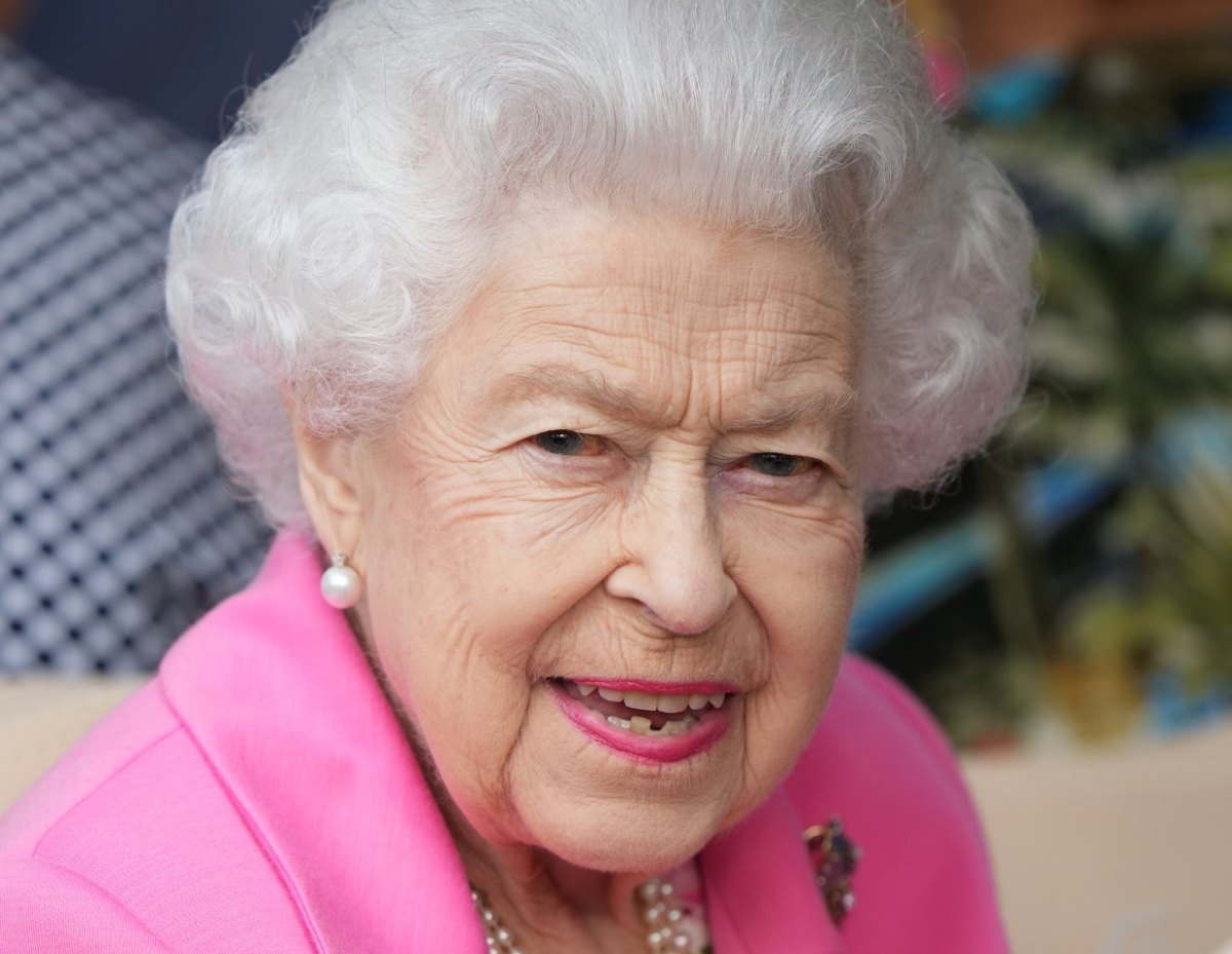 Queen Elizabeth II..jpg