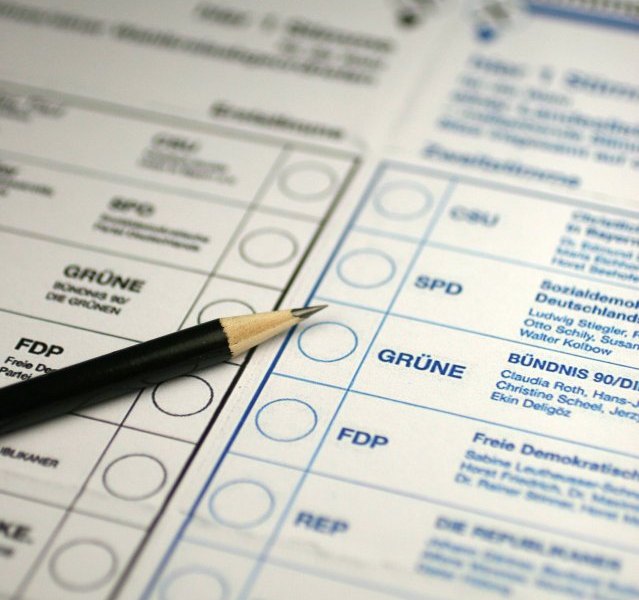 Wahlzettel_Stimmzettel_Bleistift.jpg