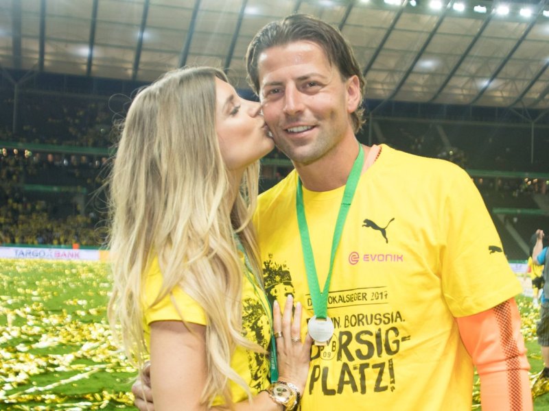 bvb-borussia-dortmund-roman-weidenfeller-lisa-instagram