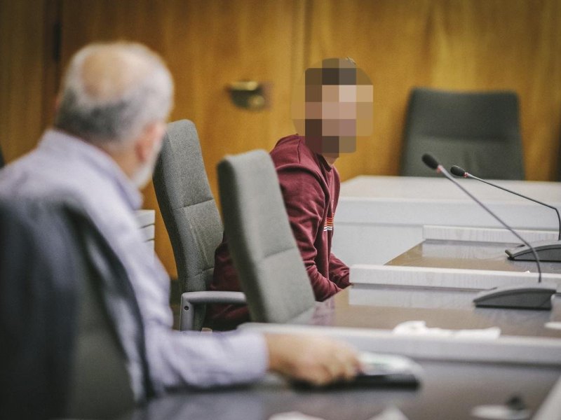 essen landgericht angeklagter.jpg