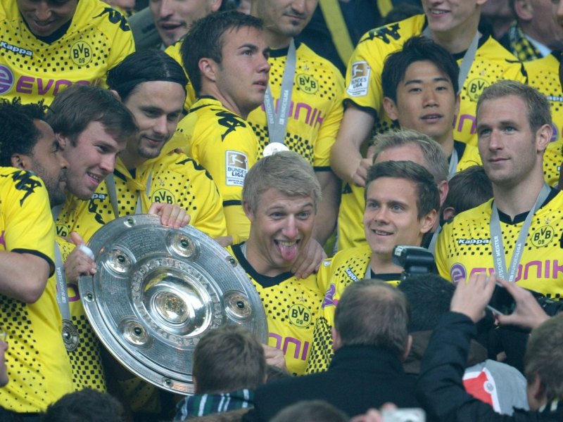 grosskreutz-subotic-bvb-meister.jpg