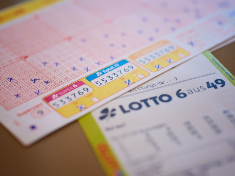 210607 SUPER 6 - Gleich dreizehn auf einen Schlag!  (c)  Schlag und Roy GmbH.jpg