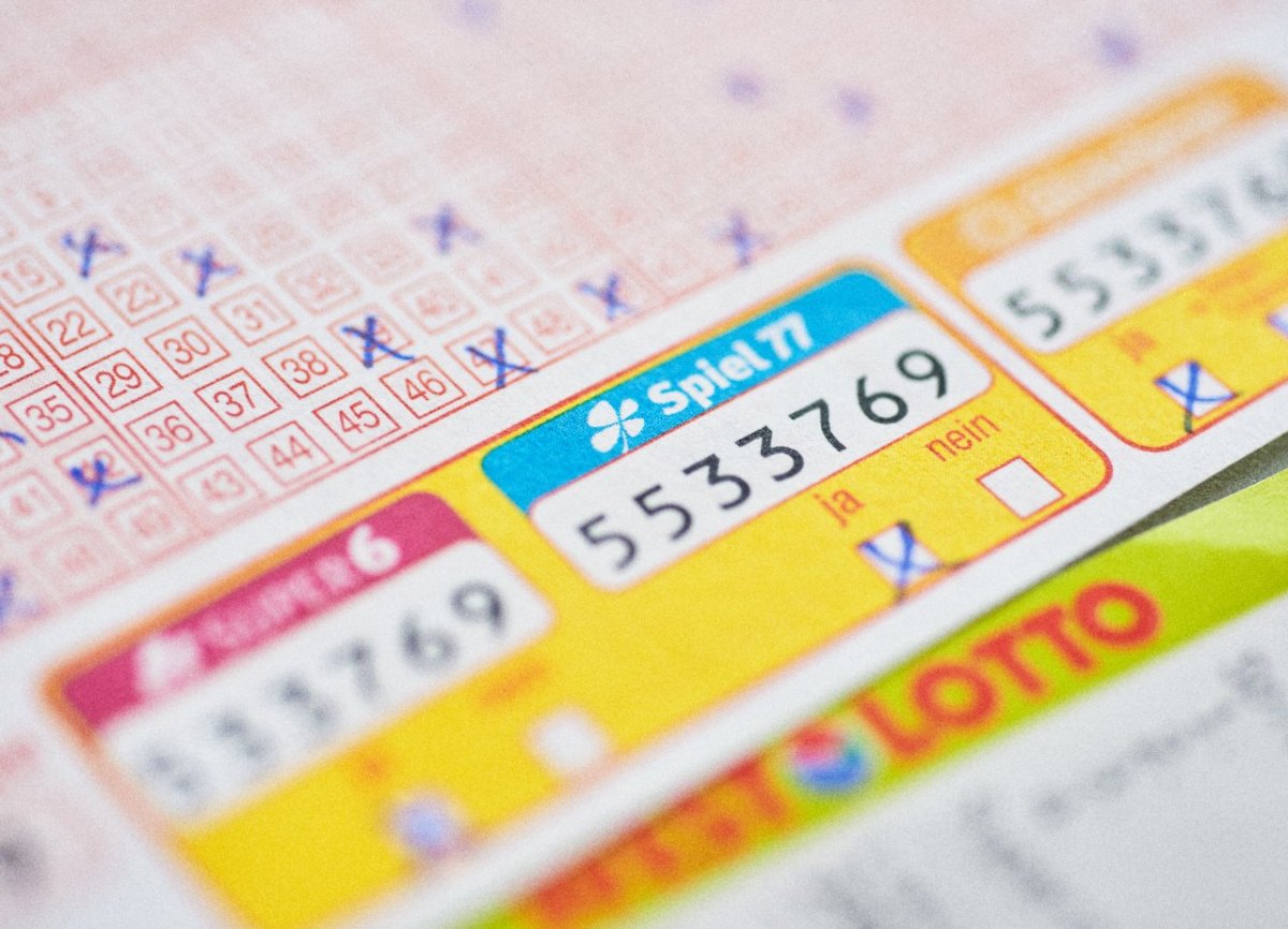 210705 Spiel 77 - Bis zu 50.000 Euro extra (c) Schlag und Roy.jpg