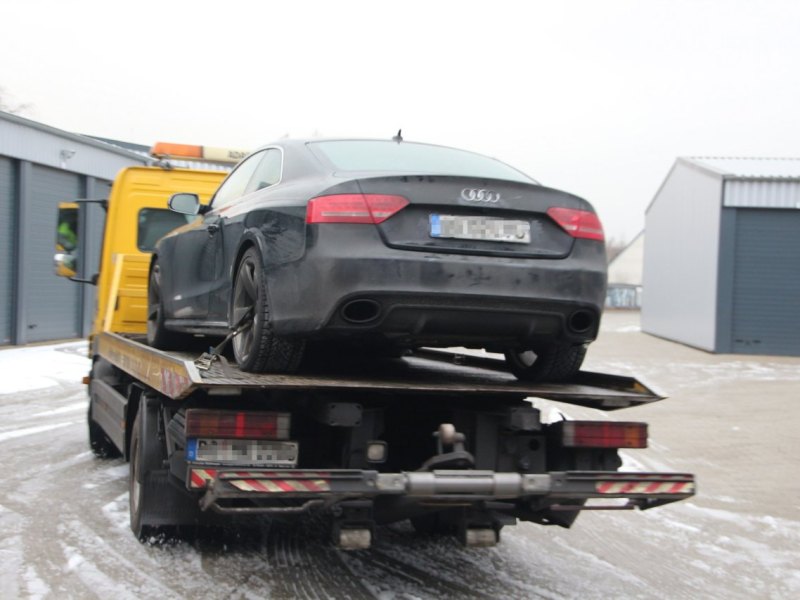 Audi RS 5 Audi-Bande Geldautomaten-Sprengung.jpg