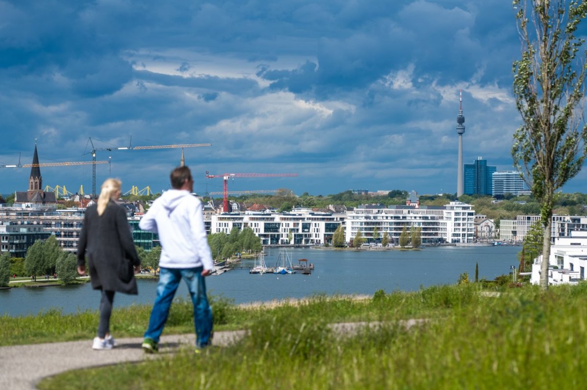 Dortmund Phoenixsee.jpg