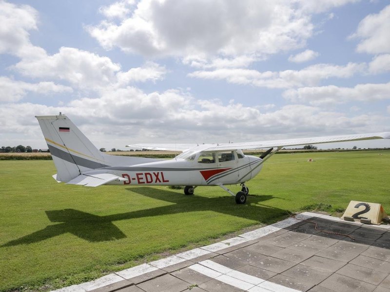Mini-Flugplatz auf Fehmarn.jpg