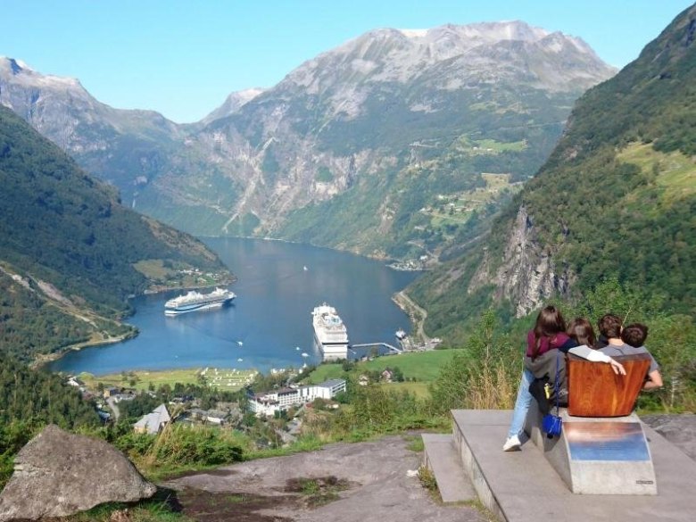 Norwegen will zu einem normalen Alltag zurückkehren und auf die meisten Corona-Beschränkungen verzichten.