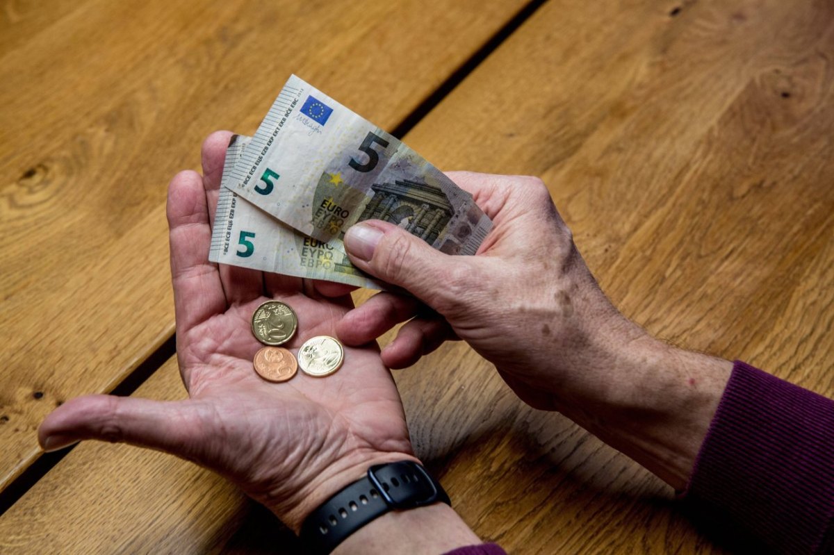 Rente: Experte zerreißt Aktienrente in der Luft - 