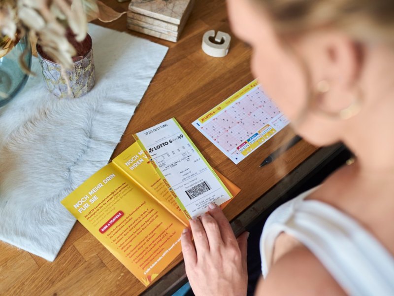 stlotto210531LOTTO 6aus49_Foto-Schlag und Roy.jpg