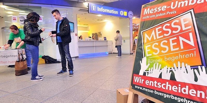 Bürgerbegehren Messe Unterschriftensammlung Hauptbahnhof_4--656x240.jpg