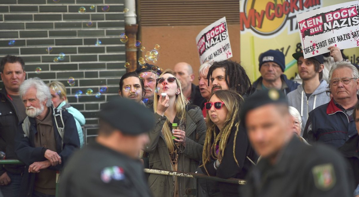 Demo gegen Rechts Essen.jpg
