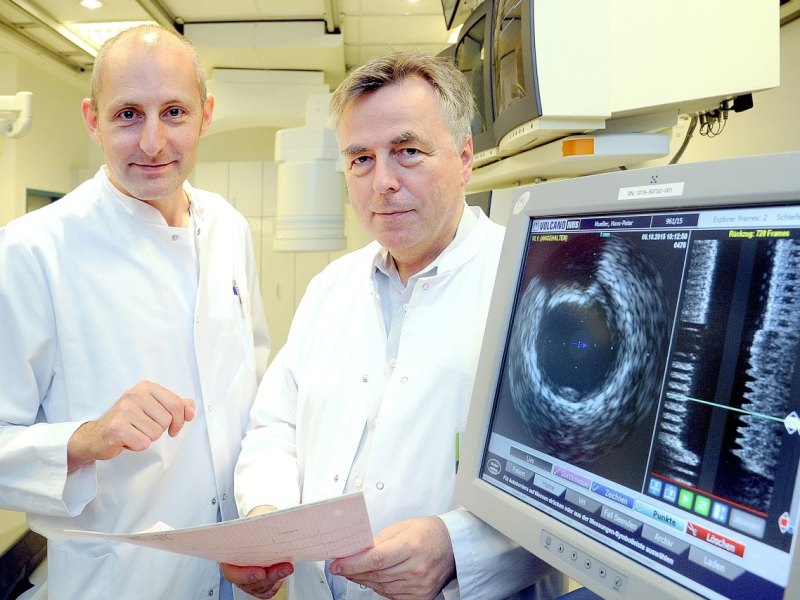 Dr. Alexander Wutzler.jpg