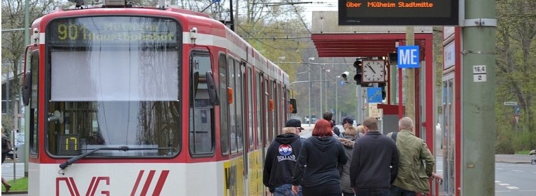 Duisburg Haltestelle Zoo.jpg