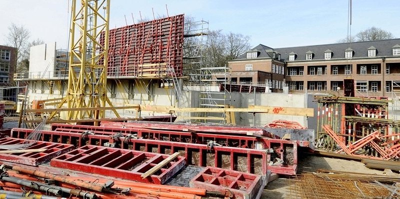 Duisburg Uni Hörsaalzentrum.jpg