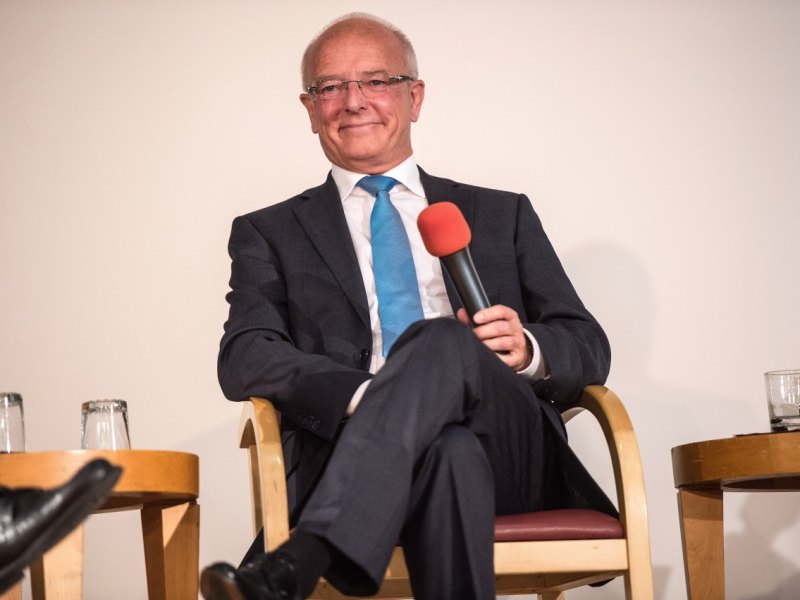 Essen Kontrovers_ Kufen contra Paß.jpg