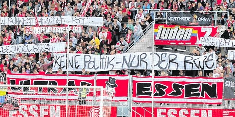 Fussball in Essen--656x240.jpg