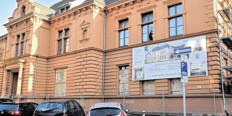 Lyzeum in Oberhausen-kcZG--656x240@DERWESTEN.jpg