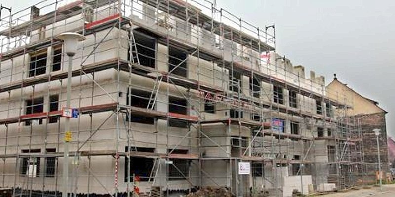 Neubauten nehmen Formen an--656x240.jpg