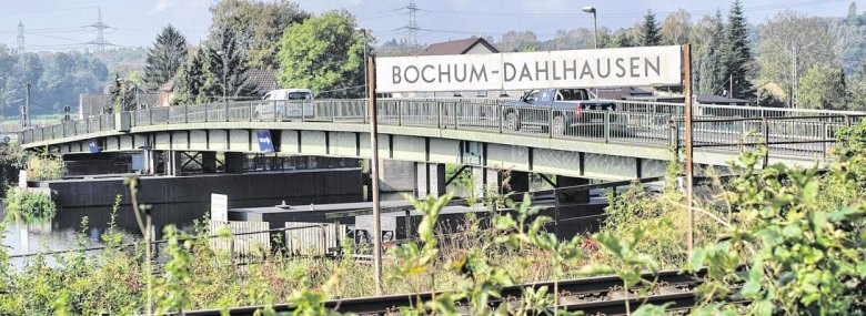 Pontonbrücke in Bochum.jpg
