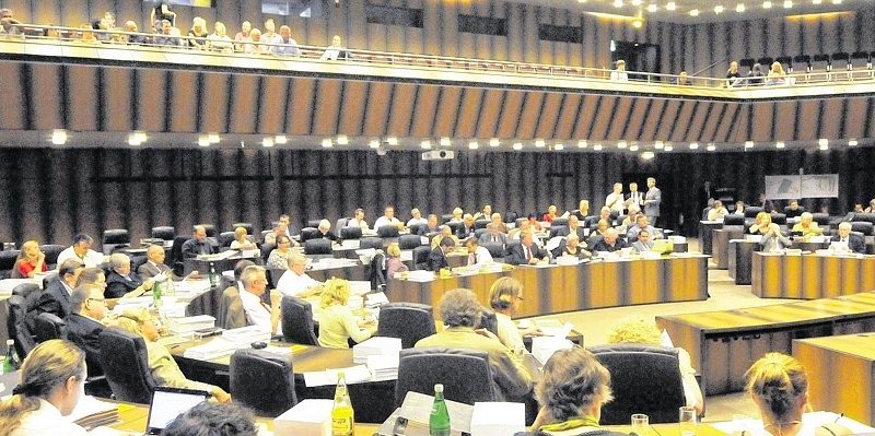 Rat der Stadt Essen_1--656x240.jpg