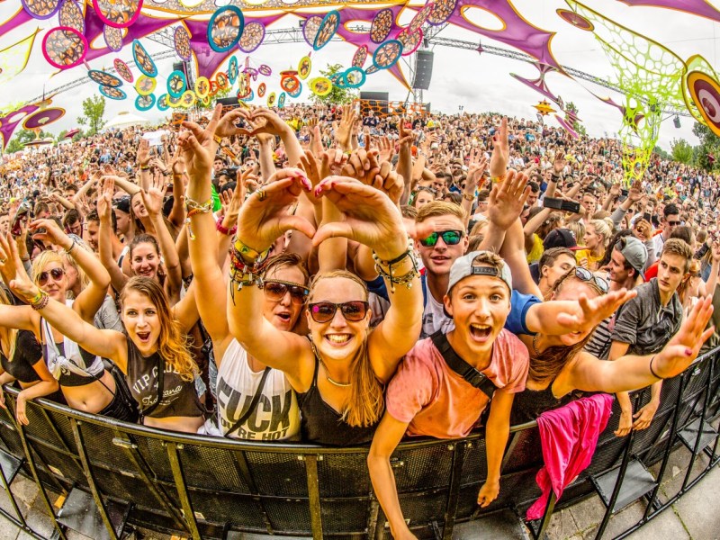 400.000 feierwütige Menschen freuen sich auch wieder auf „Ruhr in Love“ 2018.