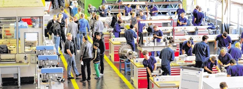 Tag der Ausbildung bei-kgEF--656x240@DERWESTEN.jpg