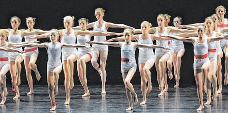 Tanzabend Gymnasium Werden, Essen.jpg