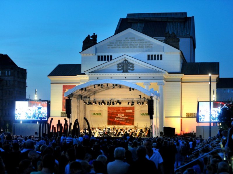 Theater Duisburg.jpg