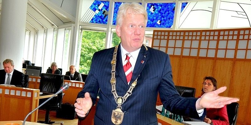 Ullrich Sierau Oberbürgermeister OB Dortmund Politik.jpg