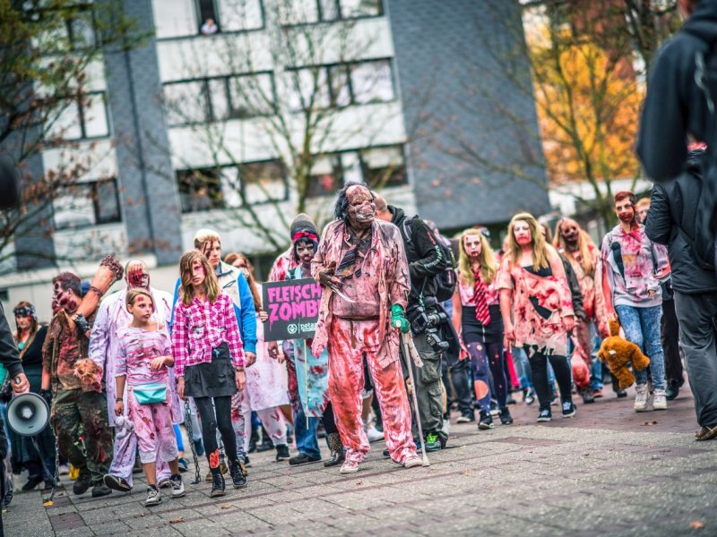 Zombiewalk.jpg