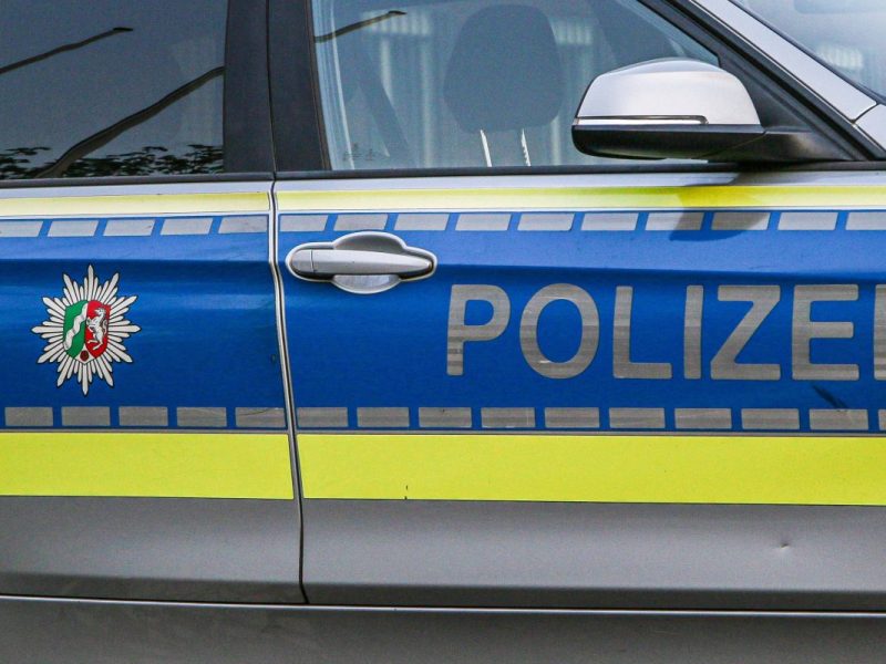 Duisburg Polizei Auto
