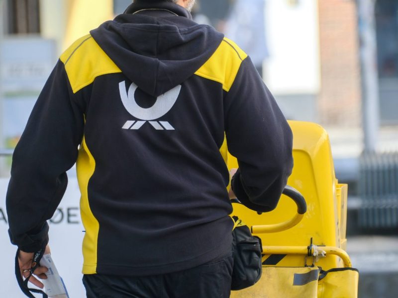 Deutsche Post Briefzusteller