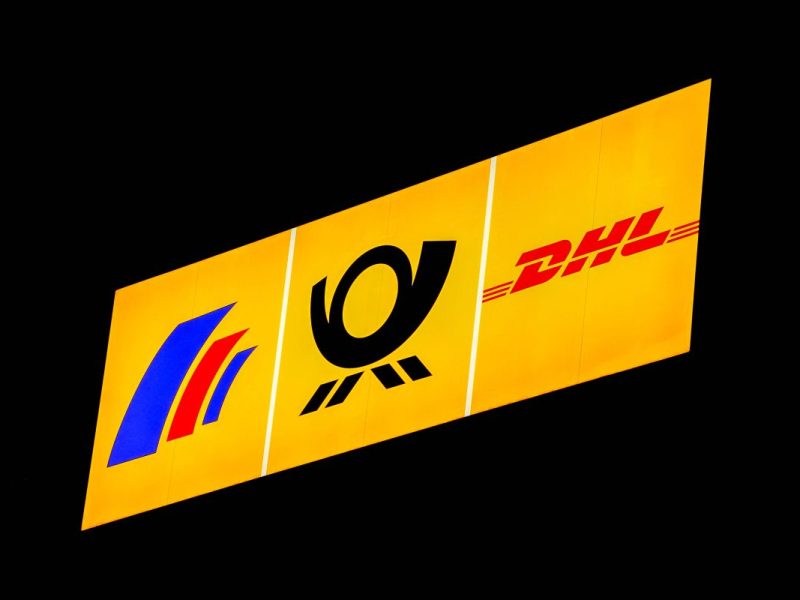 DHL