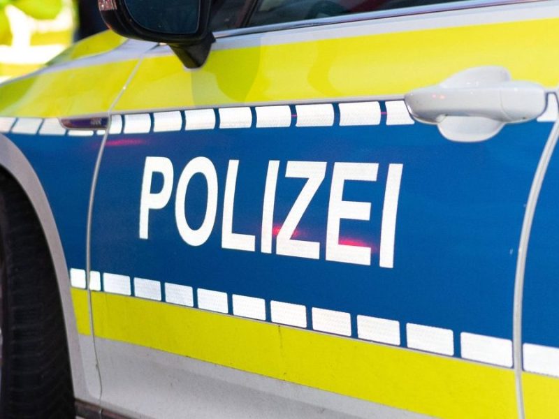 Essen Polizeiauto Symbolbild