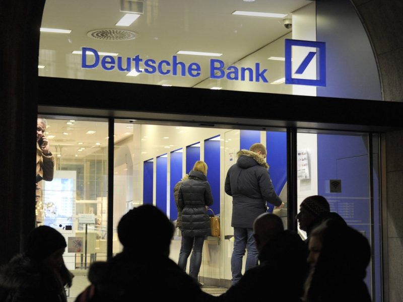 Sparkasse Deutsche Bank Krise