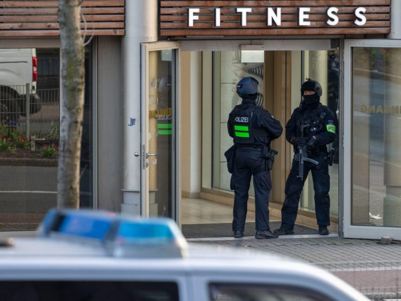 Fittnesstudion John Reed Duisburg Polizisten