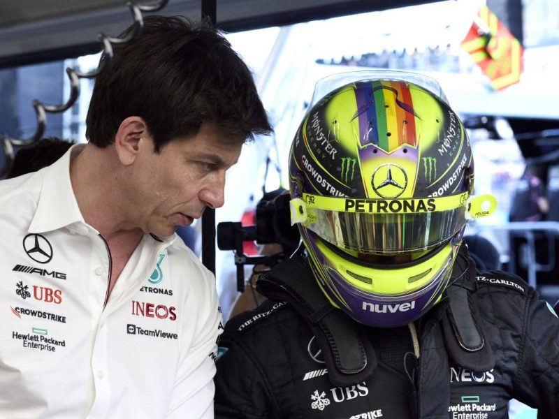 Formel 1: Toto Wolff und Lewis Hamilton wollen wieder erfolgreich sein.