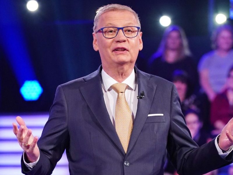 Günther Jauch begeistert seit einer Ewigkeit mit „Wer wird Millionär?“ Millionen von Zuschauern. Jetzt macht die Nachricht die Runde...