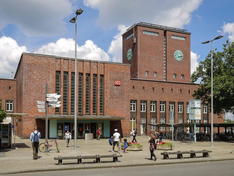 Oberhausen Hauptbahnhof Vorplatz