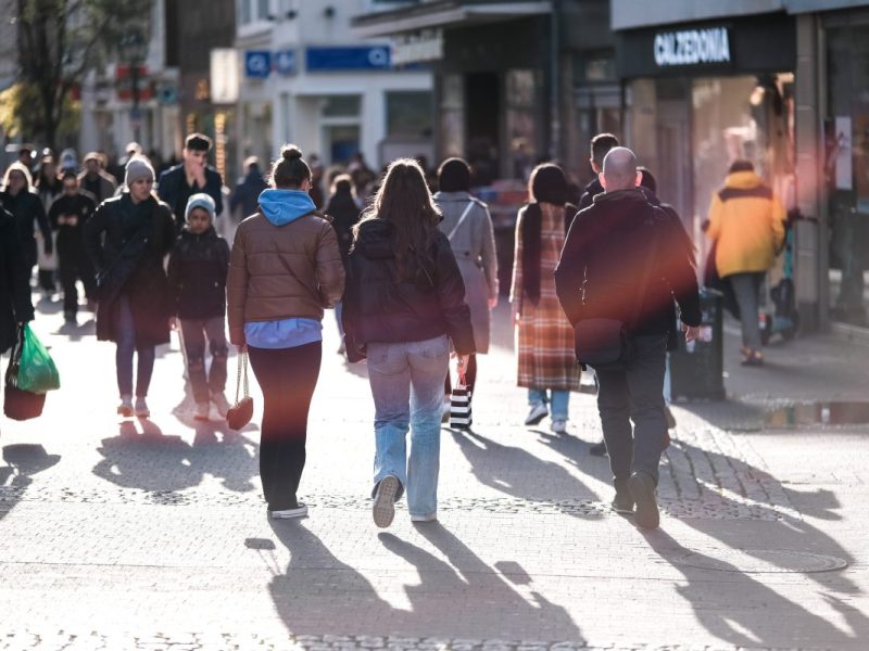 Seit dem Jahreswechsel hat das Bürgergeld Hartz 4 abgelöst. Seitdem gelten neue Regeln. Ab Juli kommen neue Regelungen dazu.