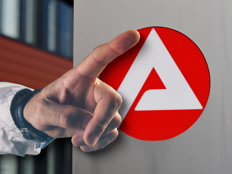 Scharfe Drohung gegen Bürgergeld-Bezieher.