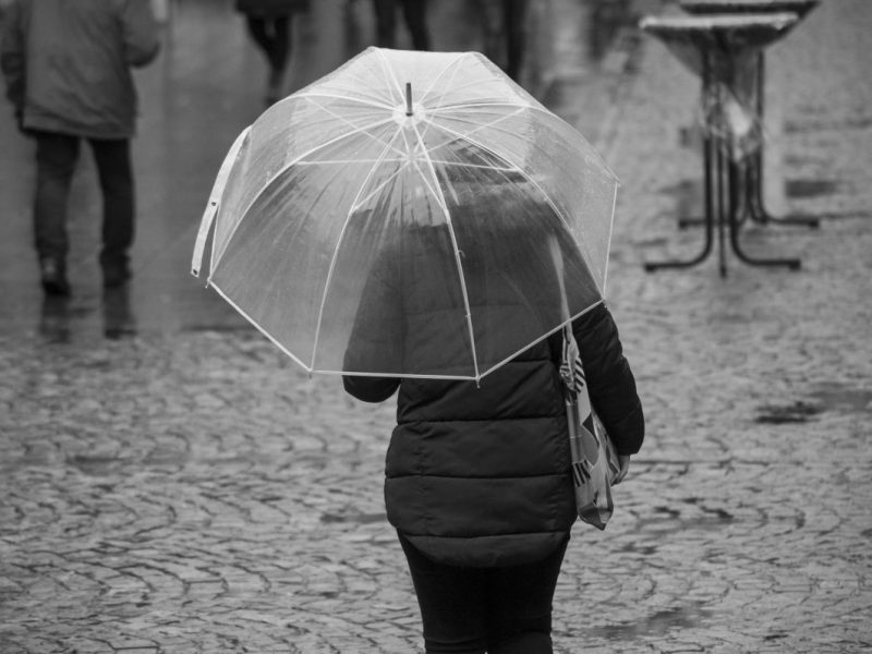 Wetter in NRW: Temperaturabsturz. Es wird kühl in den nächsten Tagen. An sommerliche Temperaturen ist da derzeit nicht zu denken.