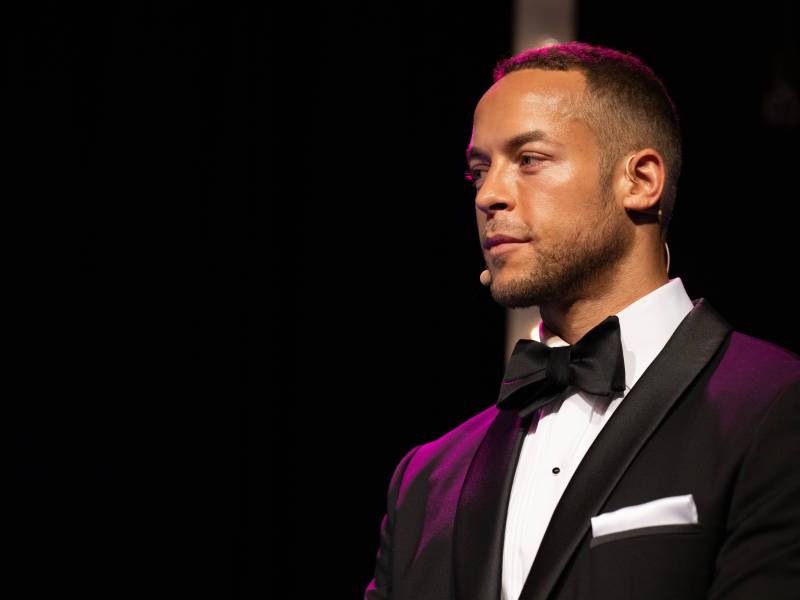 Andrej Mangold Bachelor