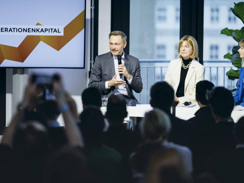 Die Rentenlandschaft steht vor einer radikalen Veränderung! Die Bundesregierung plant, die Aktienrente deutlich aufzustocken. Ist das der richtige Weg?